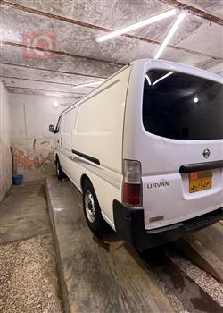 نيسان اورفان